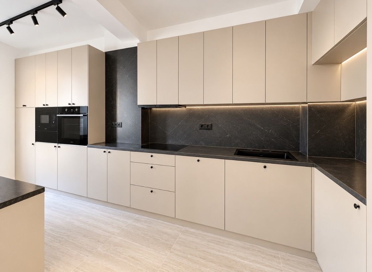 Dizajnový 3 izb. 102m2 zrekonštruovaný byt v centre blízko Eurovea TOP