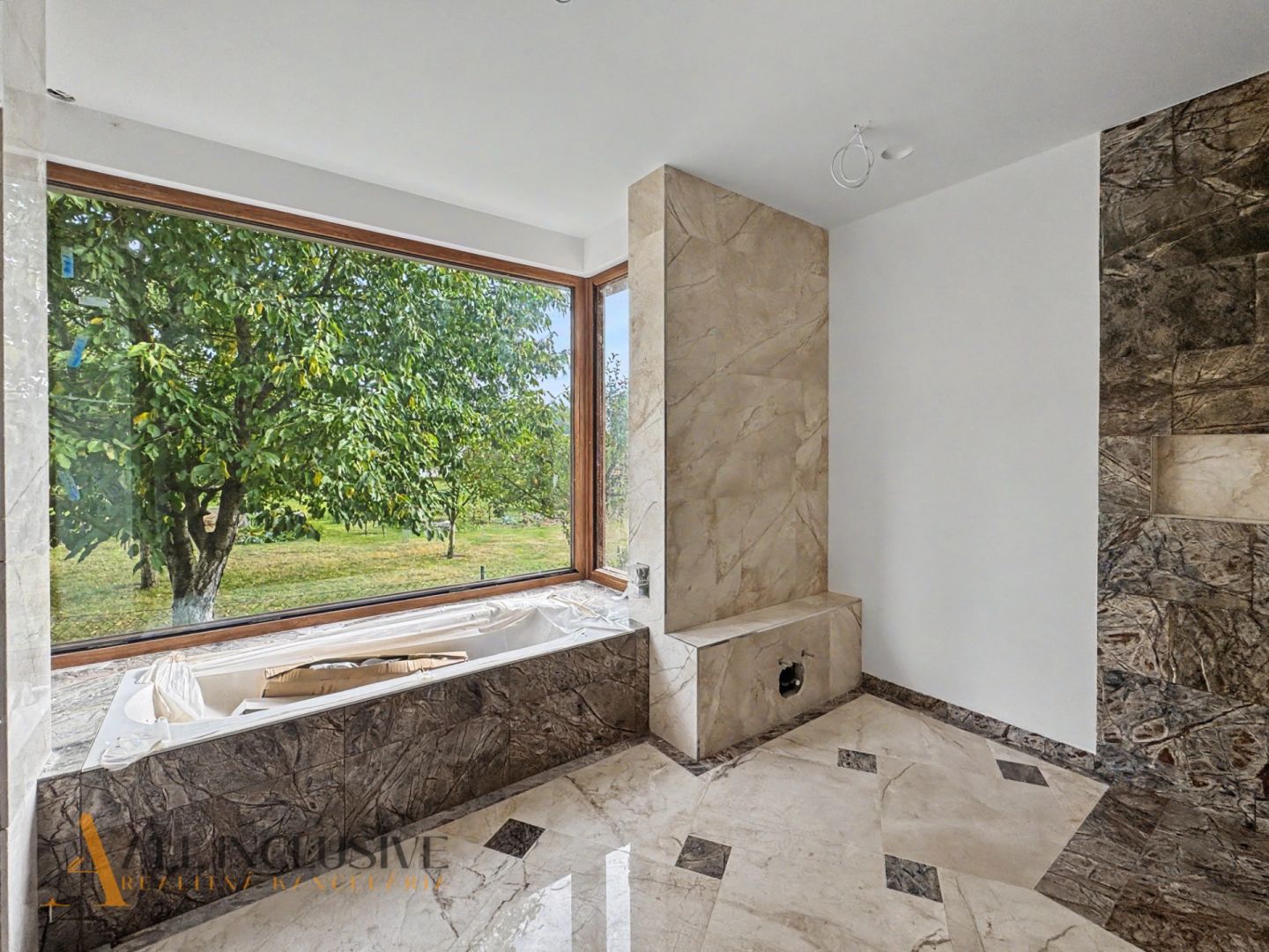 External property image