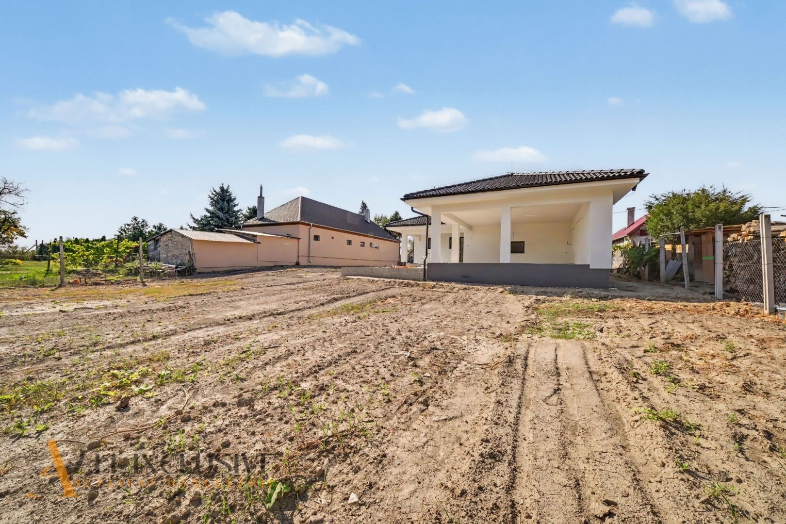 External property image