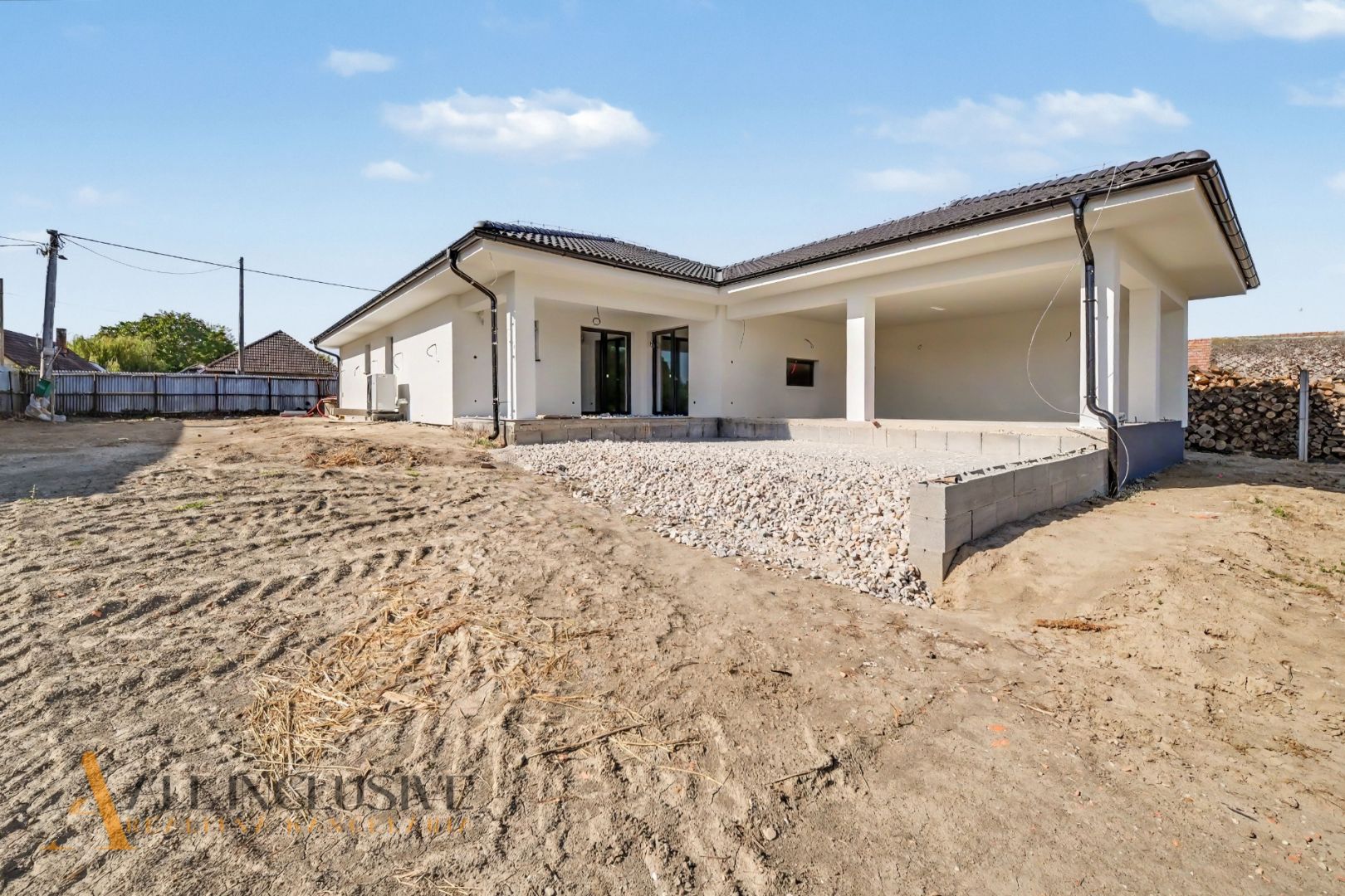 External property image
