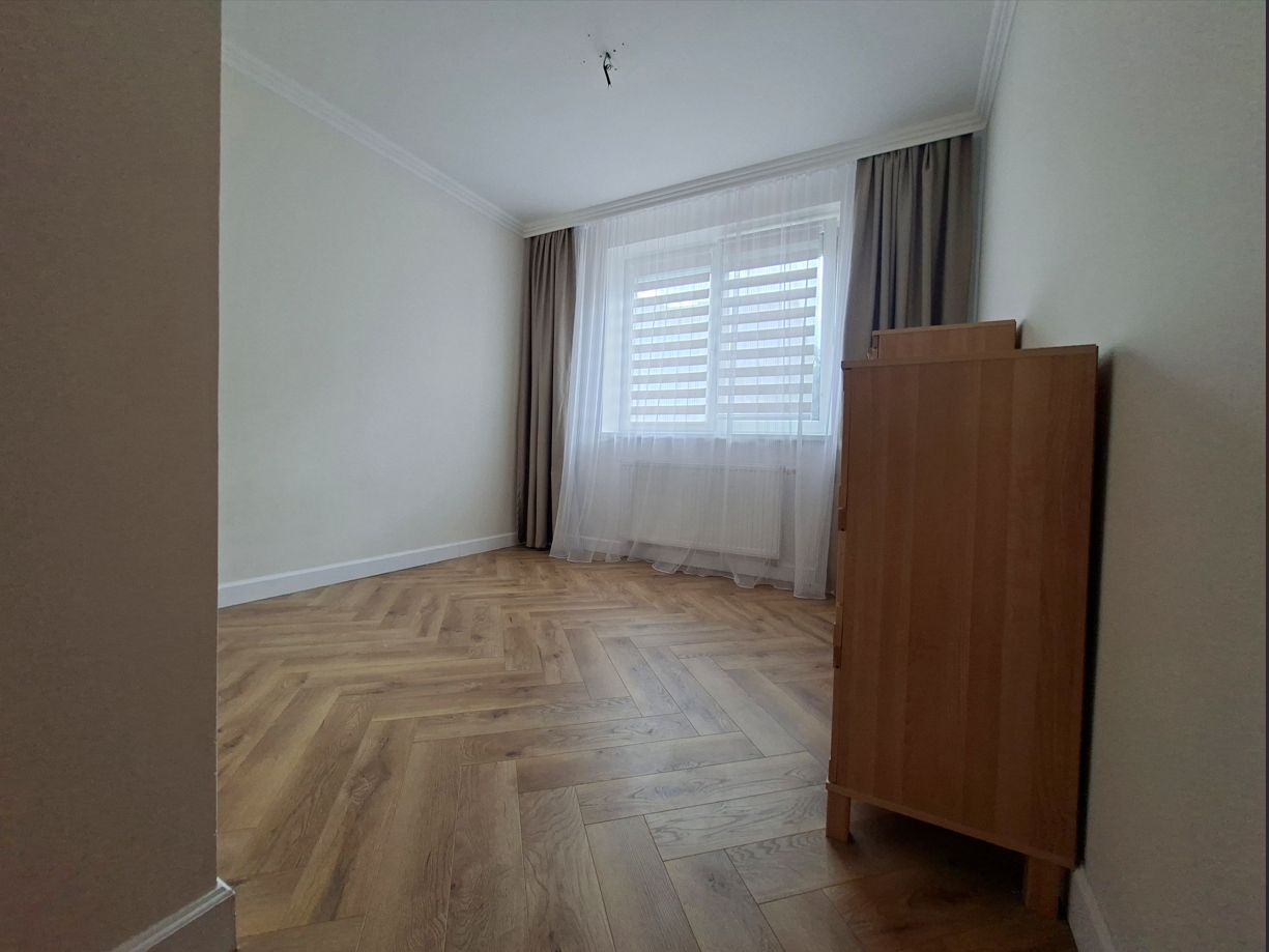 S garážovým státím a záhradkou 3 izbový byt na ul. Široká v Bratislave
