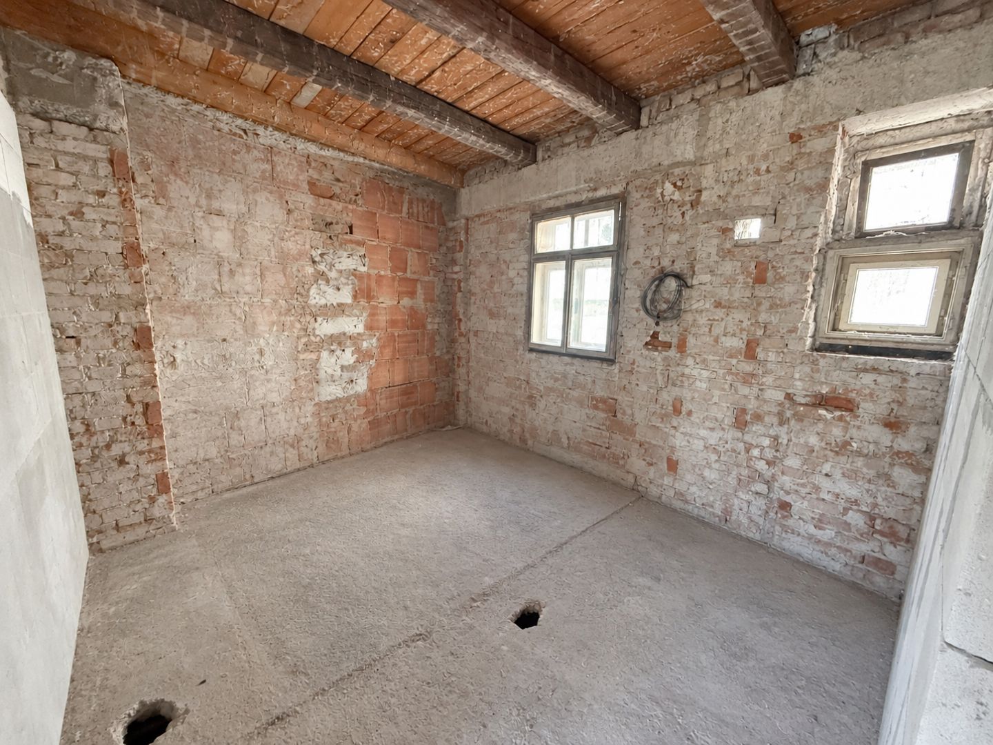 VÝNIMOČNÁ PRÍLEŽITOSŤ | RODINNÝ DOM S POTENCIÁLOM | KLINCOVÁ ULICA