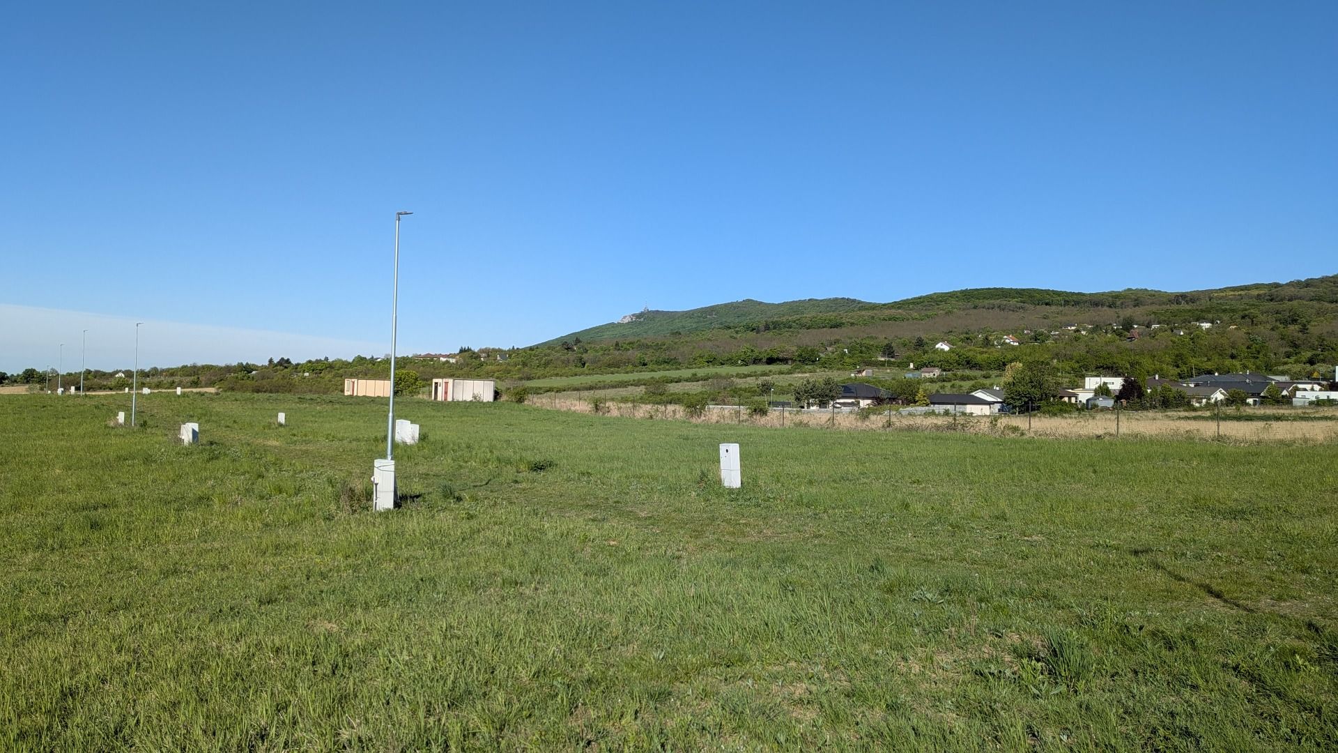 Stavebný pozemok 720 m2 v Štitároch