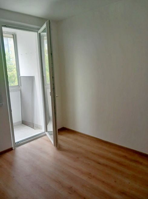 4- izbový byt, Sekurisová ulica, BA