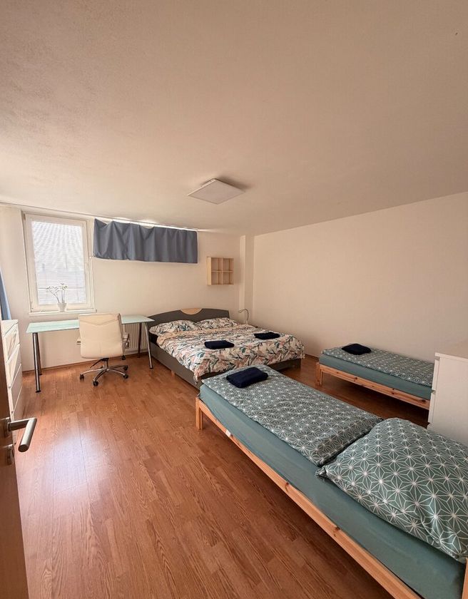 4-izbový byt, Bratislava/Nové Mesto, ulica Nová Rožňavská