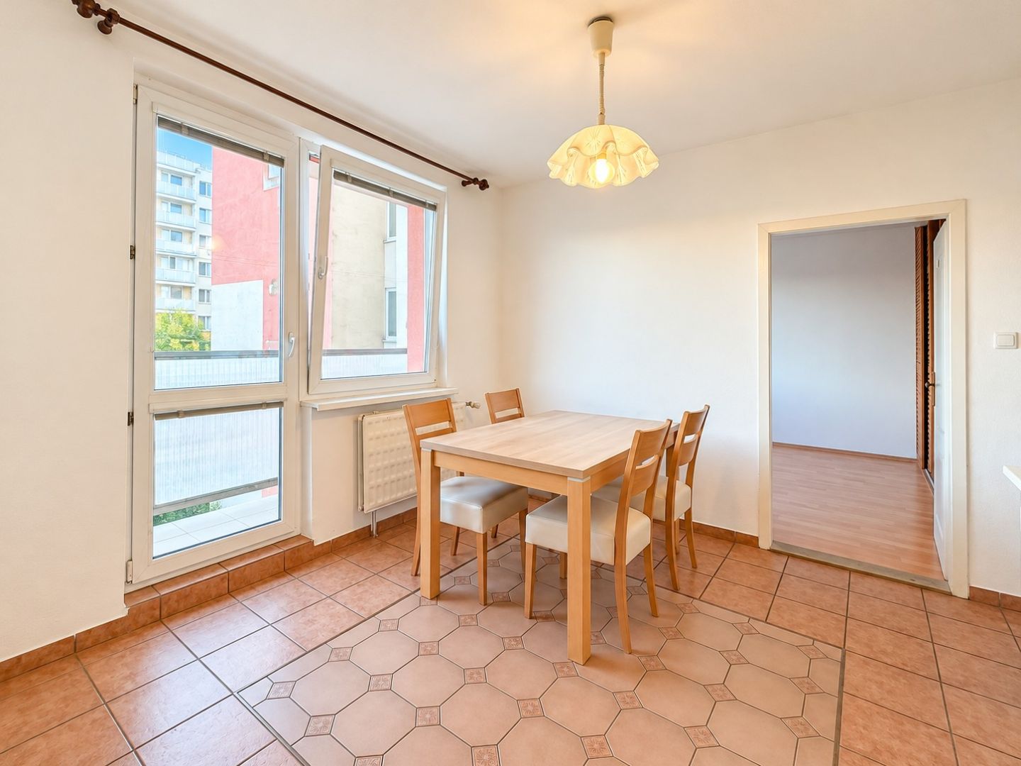 Priestranný 3-izbový byt 74 m², balkón, Družba, Trnava